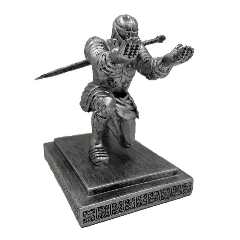 dark souls knight 01 scaled